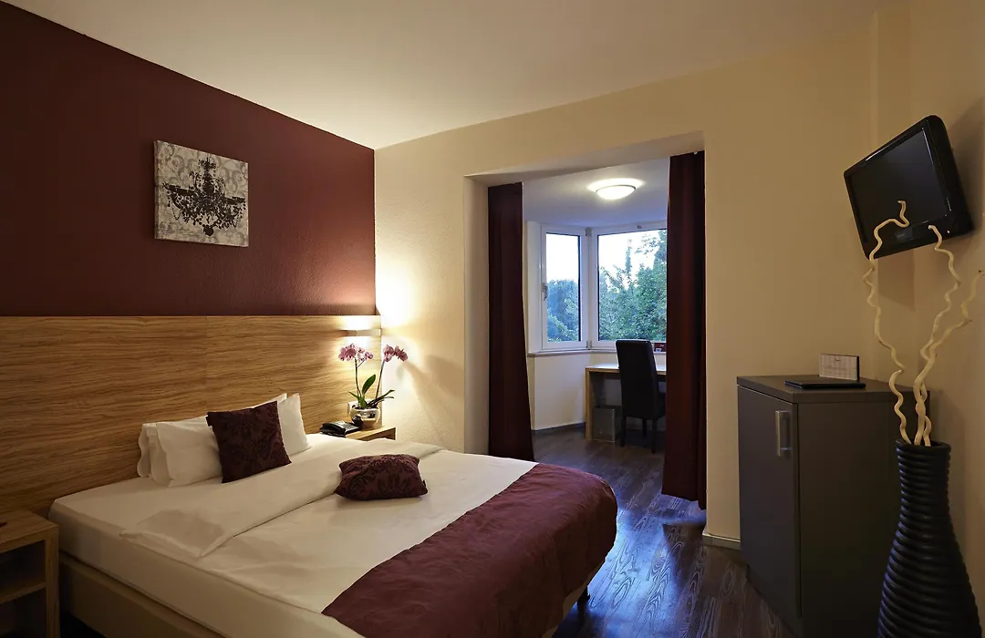 Hotel Bonjour-1